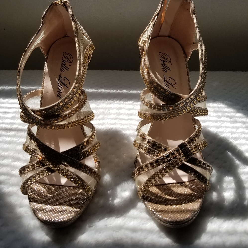 Gold heels - Picture 2 of 4
